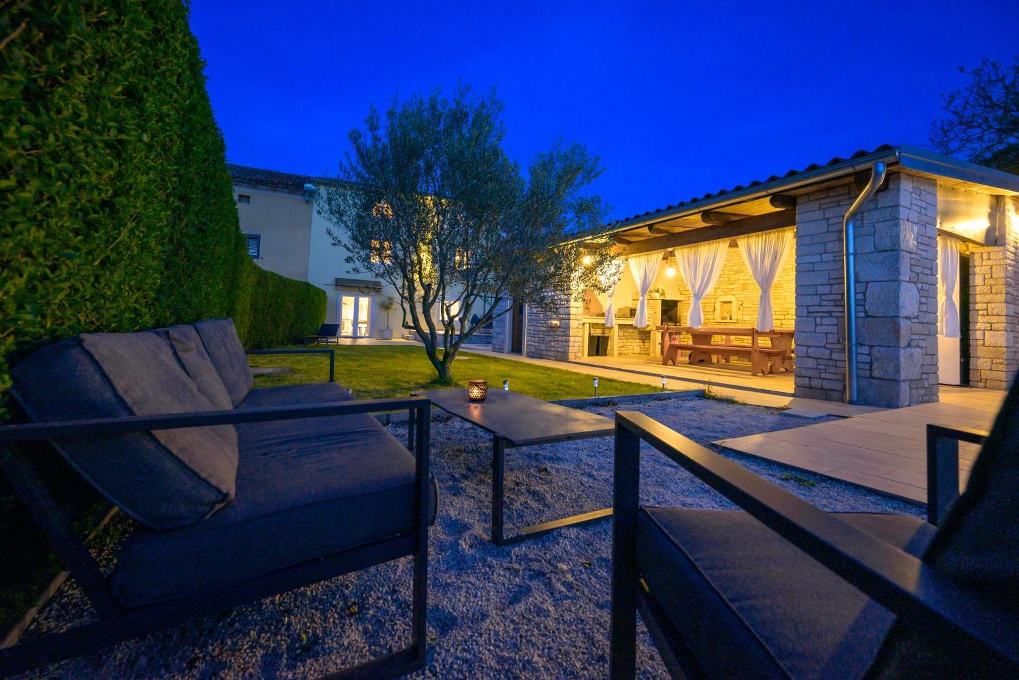 Villa Azinetti Stokovci ภายนอก รูปภาพ